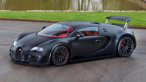 Bugatti Veyron Super Sport’ning so‘nggi nusxasi auksion orqali sotildi