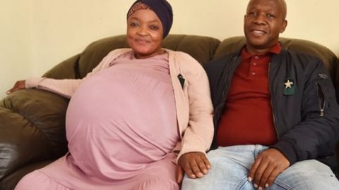 JARda ayol biryo‘la o‘n farzandni dunyoga keltirdi. Bu rekord ko‘rsatkich hisoblanadi