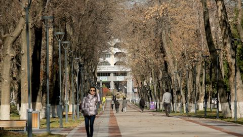 Shavkat Mirziyoyev Surxondaryoda yangi institut faoliyati yo‘lga qo‘yilishini ma’lum qildi