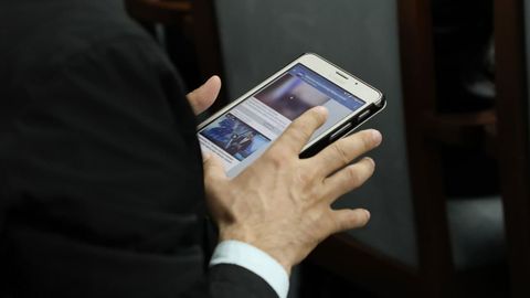 Qashqadaryoda qizlarning fotoshop qilingan suratini internetda tarqatish bilan qo‘rqitib, ulardan pul talab qilgan “oshiqlar” 15 sutkaga qamaldi