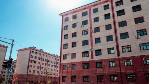 Қаршилик ота алимент ўрнига фарзандларига уй берган бўлса, Китоб туманида яшовчи қарздор хотинига 6,5 минг доллар тўлаб берди