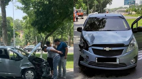 Toshkentda buzilayotgan reklama bannerlaridan biri harakatlanayotgan Spark ustiga quladi (video)