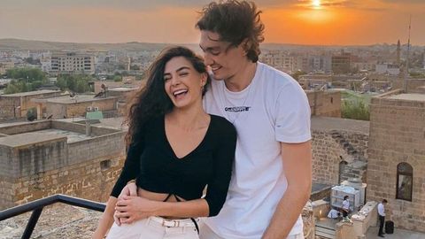 “Beqaror” seriali yulduzi Ebru Shahin turmushga chiqyapti
