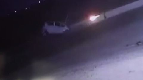 Samarqandda Spark katta tezlikda yo‘l o‘rtasidagi beton to‘siqqa urildi. Haydovchi voqea joyida vafot etdi