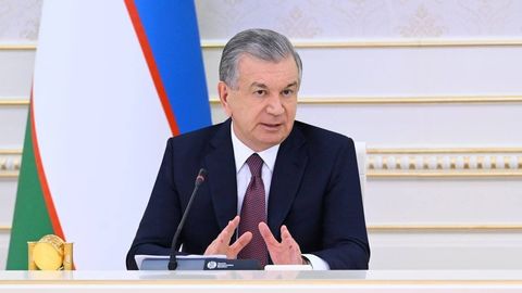 Shavkat Mirziyoyev pandemiyadan imkon qadar yo‘qotishlarsiz o‘tish uchun fuqarolar qat’iy amal qilishi talab etiladigan uch muhim shartni aytdi