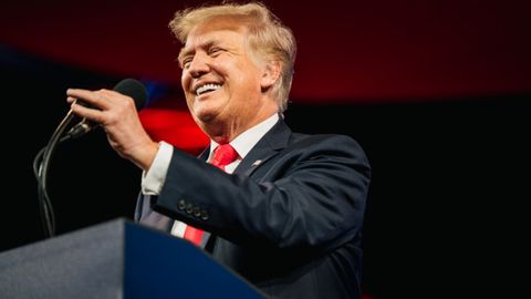 Tramp AQSh prezidenti saylovida qatnashish masalasida bir qarorga keldi