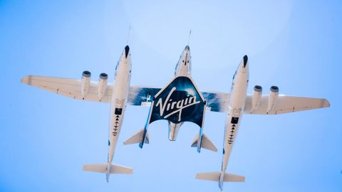 Virgin Galactic koinotga parvoz uchun ikkita chiptani lotereyaga qo‘ydi
