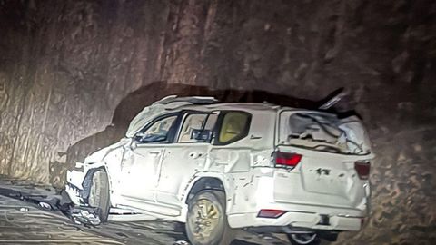 Yangi Toyota Land Cruiser 300 modellari ortilgan “avtovoz” avariyaga uchradi. Mashinalar qayta tiklashga yaroqsiz holga kelib qolgan
