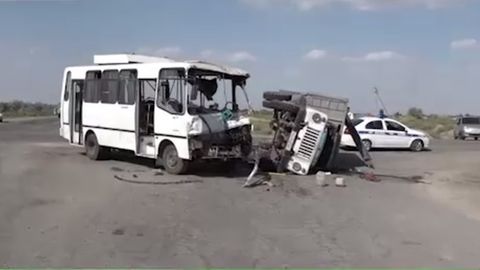 Қорақалпоғистонда автобус ва юк машинаси иштирокида содир бўлган ЙТҲ оқибатида икки киши ҳалок бўлди