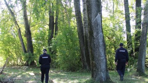 Россияда ўзбекистонлик 15 ёшли қиз ва тожикистонлик 19 ёшли йигитнинг жасади топилди. Улар ўз жонига қасд қилгани айтилмоқда