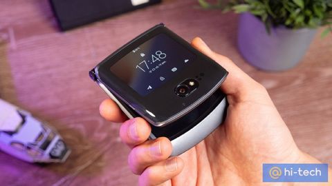 Afsonaviy Motorola Razr “raskladushka”si Android 11’ga ega bo‘ldi