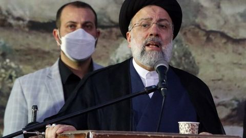Ibrohim Raisiy Eron prezidenti lavozimiga rasman kirishdi va mamlakat yadro qurolini yaratmasligini ma’lum qildi