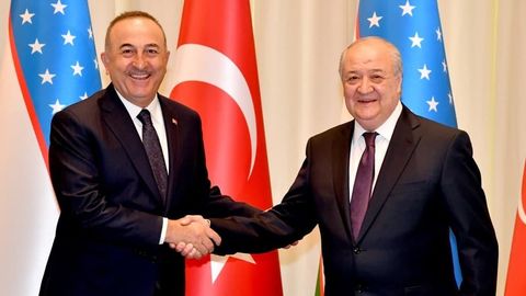 Abdulaziz Komilov Turkiya tashqi ishlar vaziri Mavlud Chavusho‘g‘lu bilan Afg‘onistondagi vaziyatni muhokama qildi