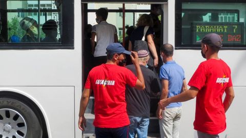 OAV: Turkmaniston koronavirusning yangi to‘lqini tufayli karantinga yopilmoqda