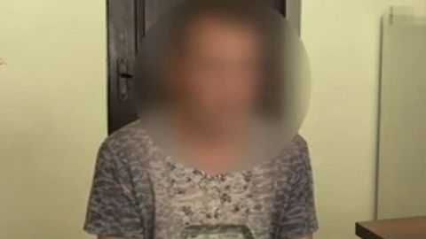 Navoiyda mast fuqaro 69 yoshli ayolning uyiga bostirib kirib, uni ayovsiz kaltakladi