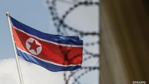 КХДРда озиқ-овқат танқислиги туфайли уруш эҳтимоли юзасидан захира қилиб қўйилган гуруч ишлатилмоқда