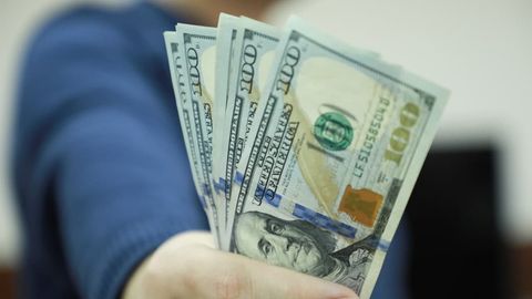 Samarqandda 16 sotix yerni 33 ming dollar evaziga noqonuniy sotmoqchi bo‘lgan fuqarolar qo‘lga olindi