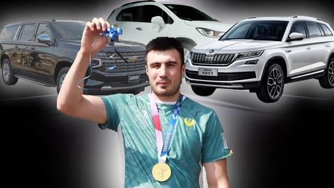Uylar, mashinalar va bir necha milliard so‘m pul mukofoti. Bahodir Jalolov shu vaqtga qadar qanday mukofotlarga loyiq ko‘rildi?