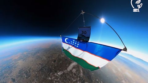 Видео: Аэростат билан стратосферага учирилган Ўзбекистон байроғи