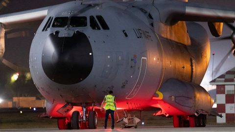 Germaniya Kobuldagi afg‘on fuqarolarini Toshkent orqali evakuatsiya qilishni to‘xtatdi