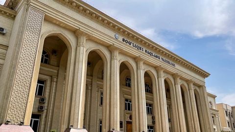 ССВ хоразмлик аёлнинг саломатлигидаги ўзгаришлар коронавирусга қарши эмлаш билан боғлиқ эмаслигини маълум қилди