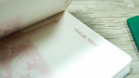 AQSh elchixonasi barcha turdagi vizalarni berishni qayta tikladi