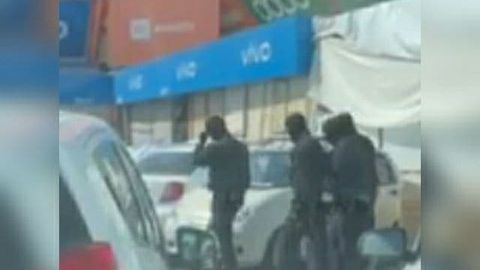 “Malika” savdo majmuasida maxsus kuchlar yurgani aks etgan video tarqaldi. Toshkent IIBB profilaktik tadbir o‘tkazilayotganini ma’lum qildi