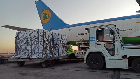 O‘zbekistonga qariyb 2,5 mln doza o‘zbek–xitoy vaksinasi olib kelindi
