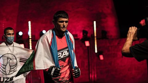 Nursulton Ro‘ziboyev Toshkentda o‘tgan MMA kechasida ukrainalik raqibini 1-raunddayoq taslim etdi