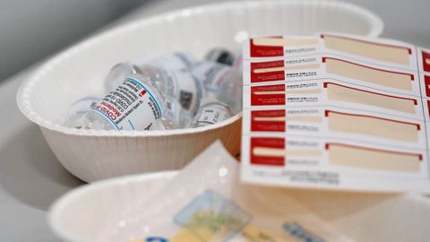 Yaponiyada Moderna vaksinasidan topilgan yot moddalar zanglamaydigan po‘lat bo‘lib chiqdi