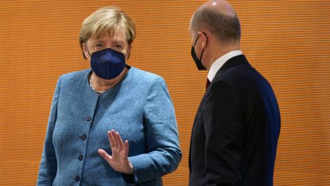 WSJ: Меркель Байденнинг инаугурациясидан кейин у билан телефонда суҳбатлашишни рад этган
