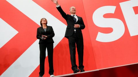 Германиядаги парламент сайловининг дастлабки натижалари маълум бўлди: социал-демократлар ғолиб бўлмоқда