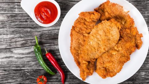 Ярим соатда тайёр бўладиган мазали товуқ рецепти