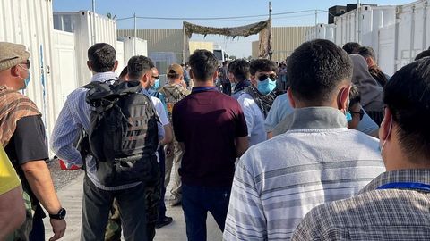 AQSh afg‘on uchuvchilarini O‘zbekistondan olib chiqib ketishni boshladi — Reuters