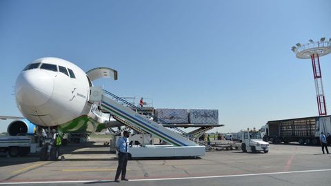 O‘zbekistonga yana 3 mln doza o‘zbek-xitoy vaksinasi keltirildi