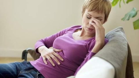 Организмда сафро турғунлигининг белгилари ва даволаш чораси