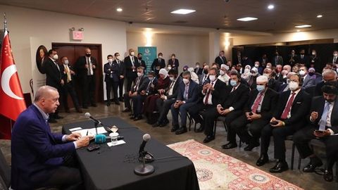 Turkiya prezidenti AQShdagi musulmonlar jamiyati vakillarini qabul qildi