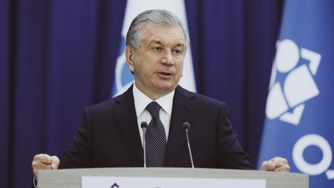 «Суриядан келаётган самолётимизга қараб турк қирувчи самолёти учирилган ва Туркия ҳудудини тезда тарк этишни талаб қилган». Шавкат Мирзиёев – «Меҳр» операцияси ҳақида