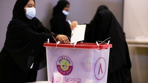 Qatarda mamlakat tarixida ilk marta parlament saylovlari bo‘lib o‘tdi