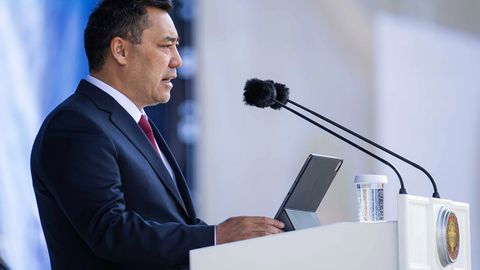 Qirg‘iziston prezidenti Vazirlar Mahkamasini iste’foga chiqardi