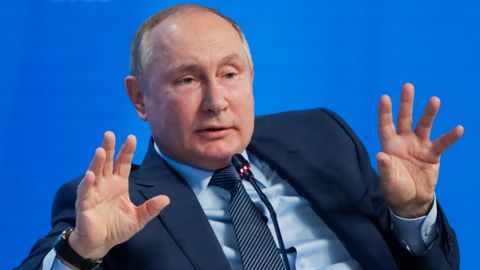 Путин 84 ёшигача президентликда қолиш режалари ҳақидаги саволга жавоб берди