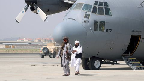Baydenni qutqarib qolgan tarjimon Afg‘onistonni tark etdi, “Tolibon”, AQSh va Yevroittifoq Dohada muzokaralar o‘tkazadi. Afg‘oniston yangiliklari