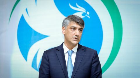 Alisher Qodirov migrantlardan ham soliq undirish taklifini bildirdi
