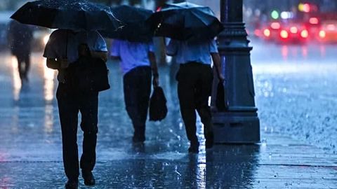 Италияда об-ҳаво кескин ёмонлашиб, метеорологик хавфнинг қизил даражаси эълон қилинди