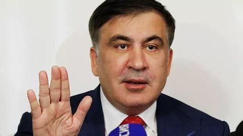 “U yerni hayoti uchun xavfli deb hisoblaydi”: Saakashvili qamoqxona kasalxonasiga o‘tishdan bosh tortdi