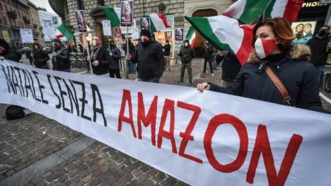 “Qora juma”: Amazon xodimlari 20 ta mamlakatda norozilik namoyishlari o‘tkazmoqda