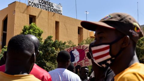 Burkina-Fasoda politsiyachilarga uyushtirilgan hujum oqibatida 53 kishi halok bo‘ldi