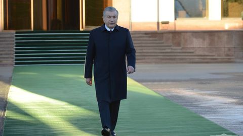 Shavkat Mirziyoyev Turkmanistonga jo‘nab ketdi