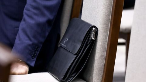 Самарқанд вилоятида 3 нафар ҳоким ва 20 нафар ҳоким ўринбосарига огоҳлантириш ҳамда ҳайфсан берилди