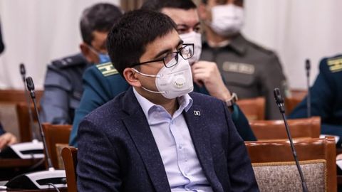 Дониёр Ғаниев 2022 йил учун Давлат бюджети лойиҳаси кечикаётганини маълум қилди